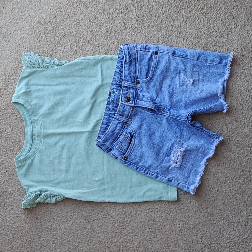 Cat & Jack Shorts and Shirt, Size S (6/7)